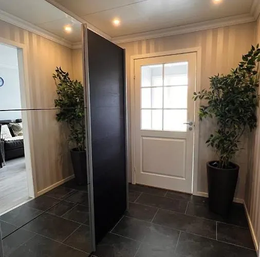 דירה Face Of North